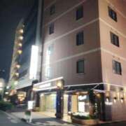 ヒメ日記 2025/09/09 06:35 投稿 海野 なぎさ RANUNCULUS(ラナンキュラス)