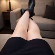 にこる☆モチ美肌 今日はゆっくりめに過ごせそうです☺️ ドキドキふわり娘