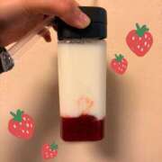 ちか こんにちは🍓😌 神田ハンドメイド