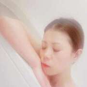 さえこ 見守りながら激しくなるフェザータッチ絶妙タイミングで玉・竿W刺激…♡ 淫乱痴女エステ　上野店