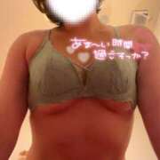 ヒメ日記 2025/04/16 08:33 投稿 なつめ もしも素敵な妻が指輪をはずしたら・・・カーラ