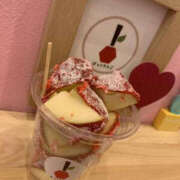 るる 🍎 YESグループ　華女