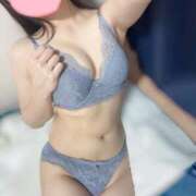 ヒメ日記 2024/12/24 07:30 投稿 もちプルっふわな『おもち』 ESSENCE