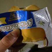 ヒメ日記 2025/01/01 11:30 投稿 もちプルっふわな『おもち』 ESSENCE