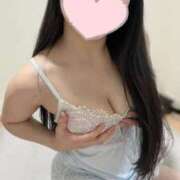 ヒメ日記 2025/06/15 06:18 投稿 もちプルっふわな『おもち』 ESSENCE