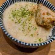 ヒメ日記 2025/12/22 14:45 投稿 もちプルっふわな『おもち』 ESSENCE