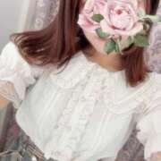 暁　のん お暇なお兄さん〜？ OLピンクコレクション