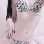 ヒメ日記 2025/01/24 21:52 投稿 海里うみ 全裸美女からのカゲキな誘惑