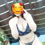 真夏さん 連休最終日ですね😔 鶯谷のデリヘル桃山