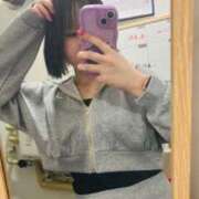 ヒメ日記 2025/04/24 23:18 投稿 えれな 素敵な女の子は好きですか？