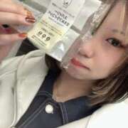 ヒメ日記 2025/10/15 09:48 投稿 えれな 素敵な女の子は好きですか？