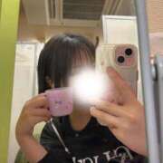 ヒメ日記 2025/12/23 18:33 投稿 えれな 素敵な女の子は好きですか？