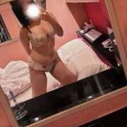 ヒメ日記 2026/04/04 14:03 投稿 えれな 素敵な女の子は好きですか？