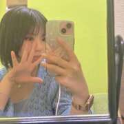 ヒメ日記 2026/04/13 15:48 投稿 えれな 素敵な女の子は好きですか？