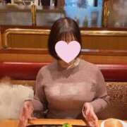 ヒメ日記 2024/12/23 22:10 投稿 降り注ぐアイが沢山『ゆき』 ESSENCE