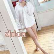 ヒメ日記 2025/05/17 20:41 投稿 しおん 赤坂添い寝女子