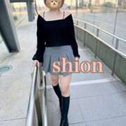 ヒメ日記 2025/07/25 16:02 投稿 しおん 赤坂添い寝女子