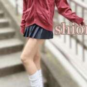 ヒメ日記 2025/10/16 23:38 投稿 しおん 赤坂添い寝女子