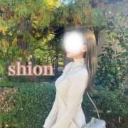 ヒメ日記 2025/11/19 16:43 投稿 しおん 赤坂添い寝女子