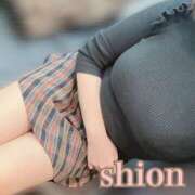 ヒメ日記 2025/12/26 17:20 投稿 しおん 赤坂添い寝女子