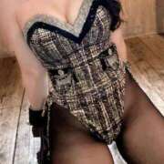 ヒメ日記 2025/10/29 21:07 投稿 スミレ On a best（オンナベスト）