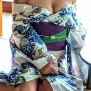 ヒメ日記 2025/11/18 19:37 投稿 スミレ On a best（オンナベスト）