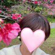 ヒメ日記 2025/10/21 23:39 投稿 ひな Profile～プロフィール～（那覇）