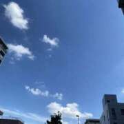 あいら 明日20:00〜いるよ！！！台風来るな〜! 紅(くれない)