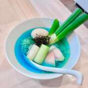 ろみ 青い色のご飯って、、、👀🩵 One More 奥様　錦糸町店