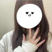 ぽよ 平日だけど🫶 桃色クリスタル