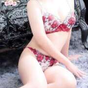 ヒメ日記 2025/11/17 12:04 投稿 穂波(ほなみ)♥愛嬌とエロス 美魔女コレクション