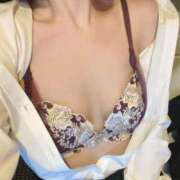 金城　ゆきな 🥧🥧 雫(しずく)