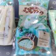 あの こんばんは！あのです☘️💕 池袋あられ