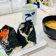 てむ てむです！🎀 池袋あられ