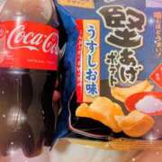 てむ 最近のマイブーム🌟 池袋あられ