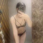 りな 最終日です🧸💞 クイーン＆プリンセス【完全日本人専門店】