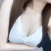 ヒメ日記 2025/10/27 12:58 投稿 雪村ももあ 全裸美女からのカゲキな誘惑