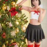 新谷 まな 楽しみクリスマス🎄 RANUNCULUS(ラナンキュラス)