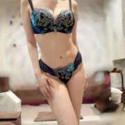 ヒメ日記 2025/06/23 20:49 投稿 しゅく 翡翠の夢