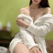 ヒメ日記 2025/08/19 07:45 投稿 しゅく 翡翠の夢