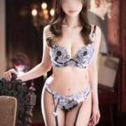 ヒメ日記 2025/08/21 07:15 投稿 しゅく 翡翠の夢