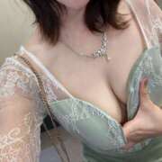 ヒメ日記 2025/10/25 16:36 投稿 りさ ヴィヴィッド・クルーマダム・セカンドヴァージン十三店