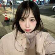 ゆき 🤍出勤🤍 E+アイドルスクール新宿・歌舞伎町店