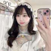 ゆき 🤍出勤🤍 E+アイドルスクール新宿・歌舞伎町店