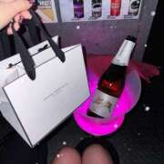 ヒメ日記 2025/12/27 03:51 投稿 えま カルテDayShift（新宿）