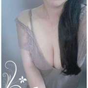 しおり 出勤です(*ᵕᵕ) 北九州人妻倶楽部（三十路、四十路、五十路）