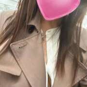 ヒメ日記 2025/05/03 12:59 投稿 かな 逢って30秒で即尺