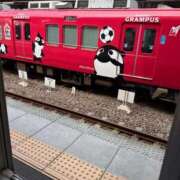 ヒメ日記 2025/08/27 13:41 投稿 かな 逢って30秒で即尺