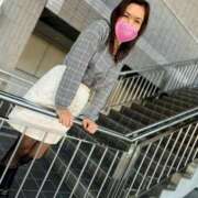 ヒメ日記 2025/11/11 07:33 投稿 かな 逢って30秒で即尺