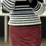 ヒメ日記 2025/12/15 18:11 投稿 かな 逢って30秒で即尺